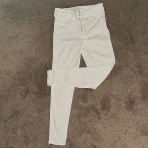 American Eagle High Waisted White Jegging